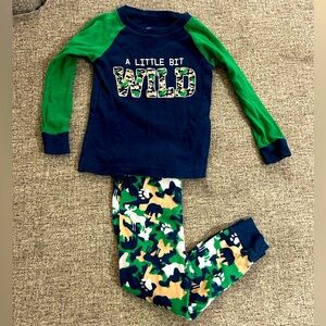 🦋 Wonder Nation Green and Blue Camouflage Pajama Set